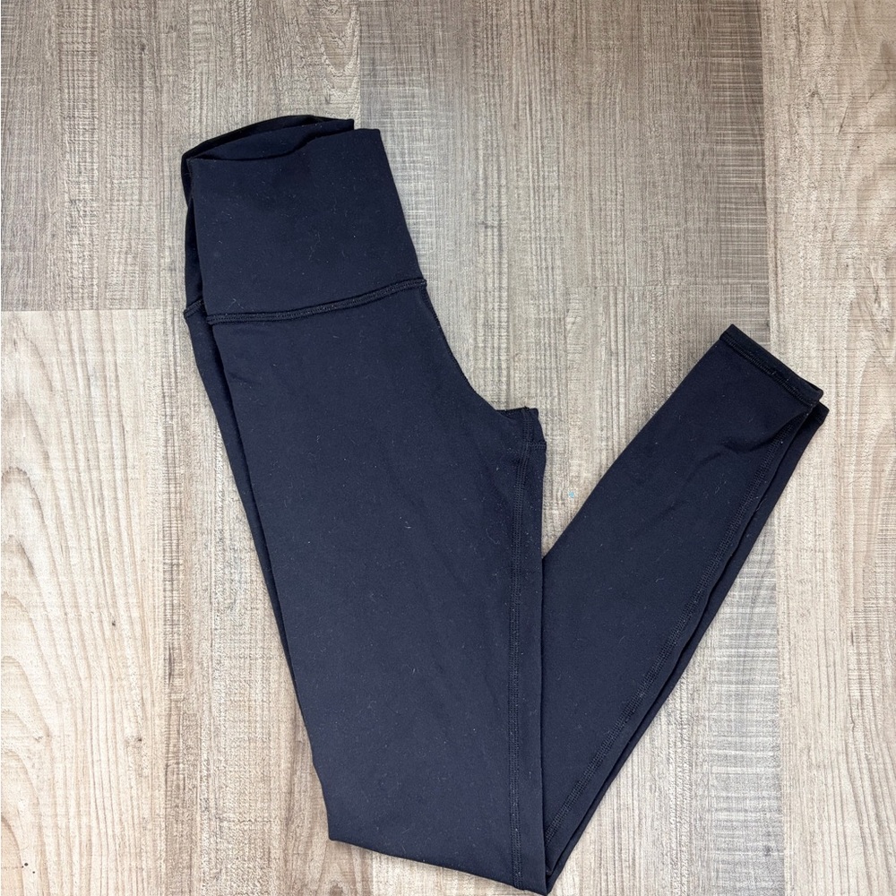 ALO Yoga Black High-Rise Airbrush Legging